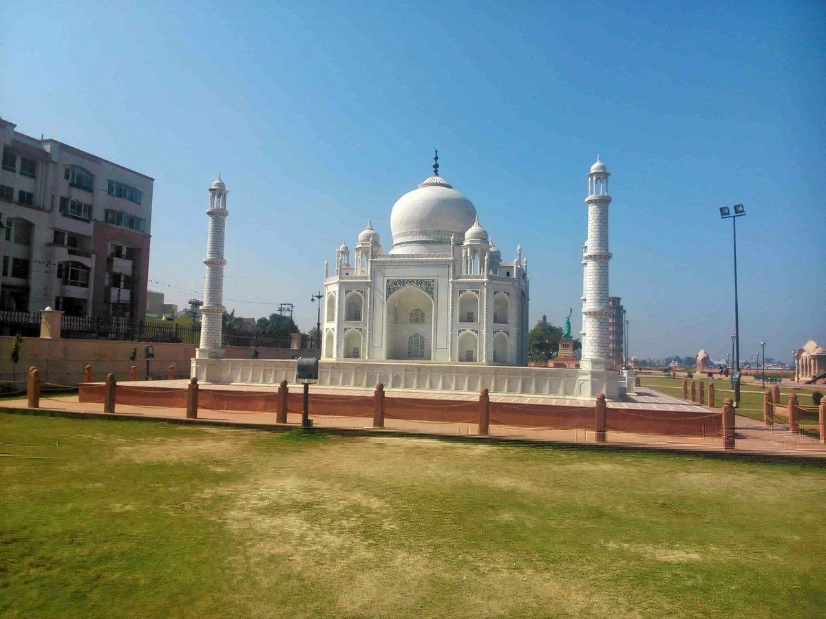 thrillophilia-logo INR ₹ Login Search for Dubai Seven Wonder Park Overview SEVEN WONDER PARK Kota, Rajasthan, India